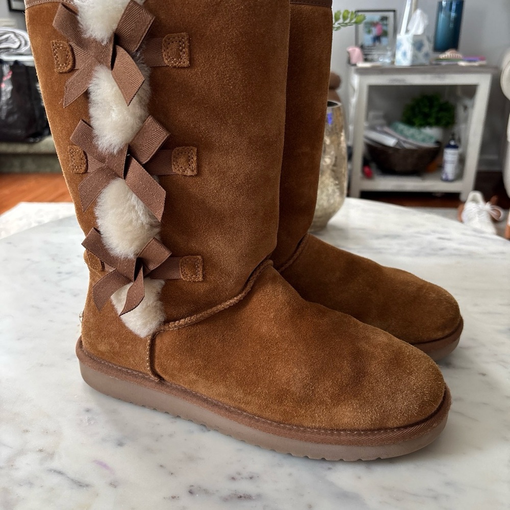 Koolaburra Chestnut Suede Mid-Calf Shearling Ribbon Boots